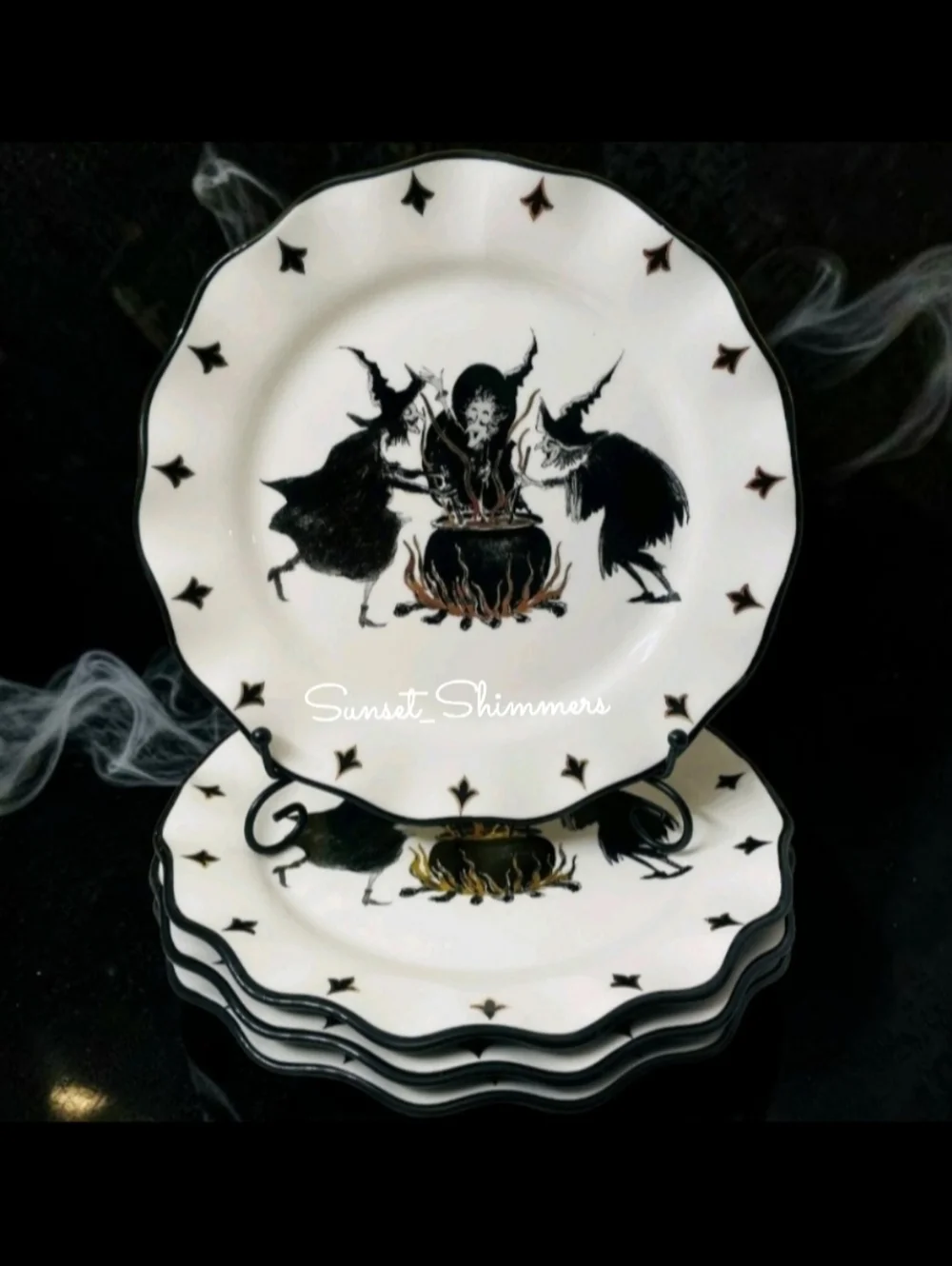 4 Potters Studio Witches Brew Cauldron Halloween Witch Ceramic Dinner Plate Set - Picture 3 of 8